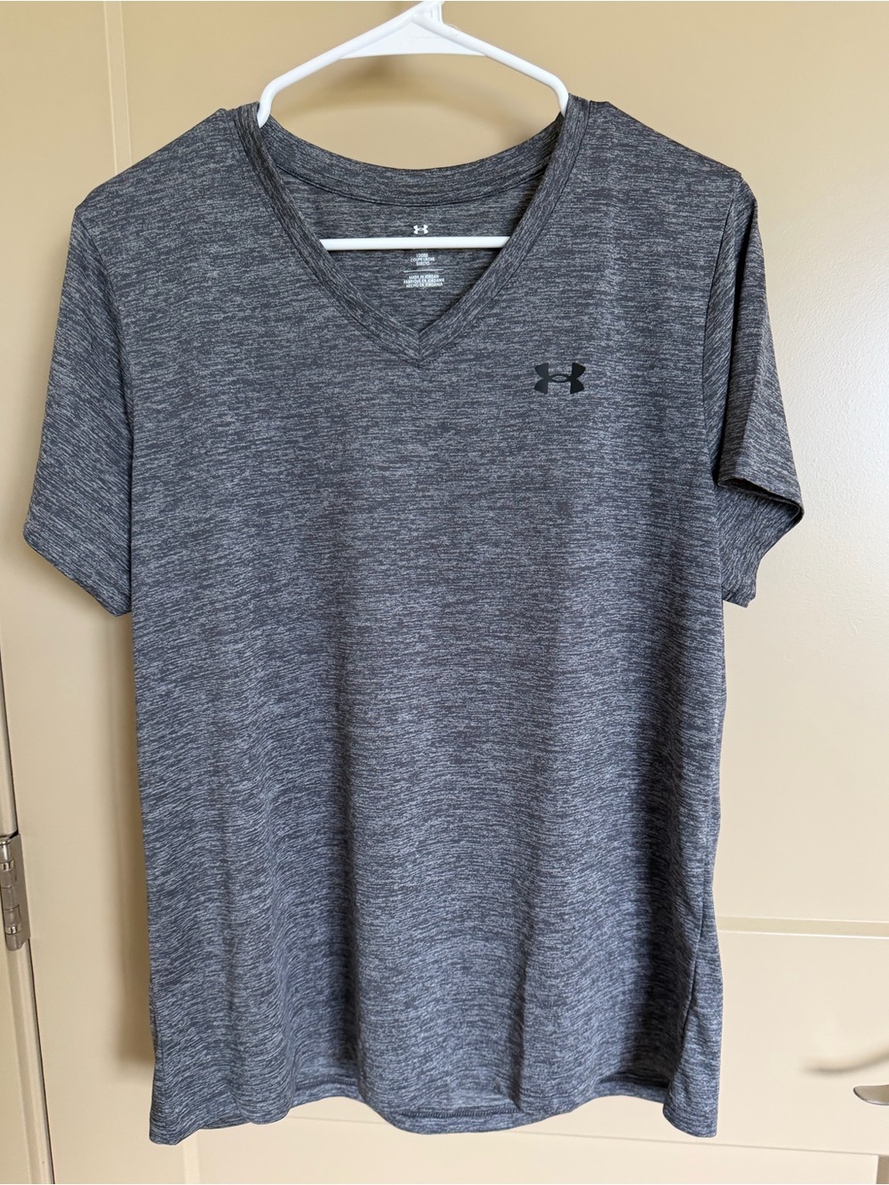 NWT Under Armour Top